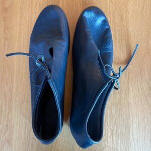 Martiniano Navy Blue Booties - 38.5